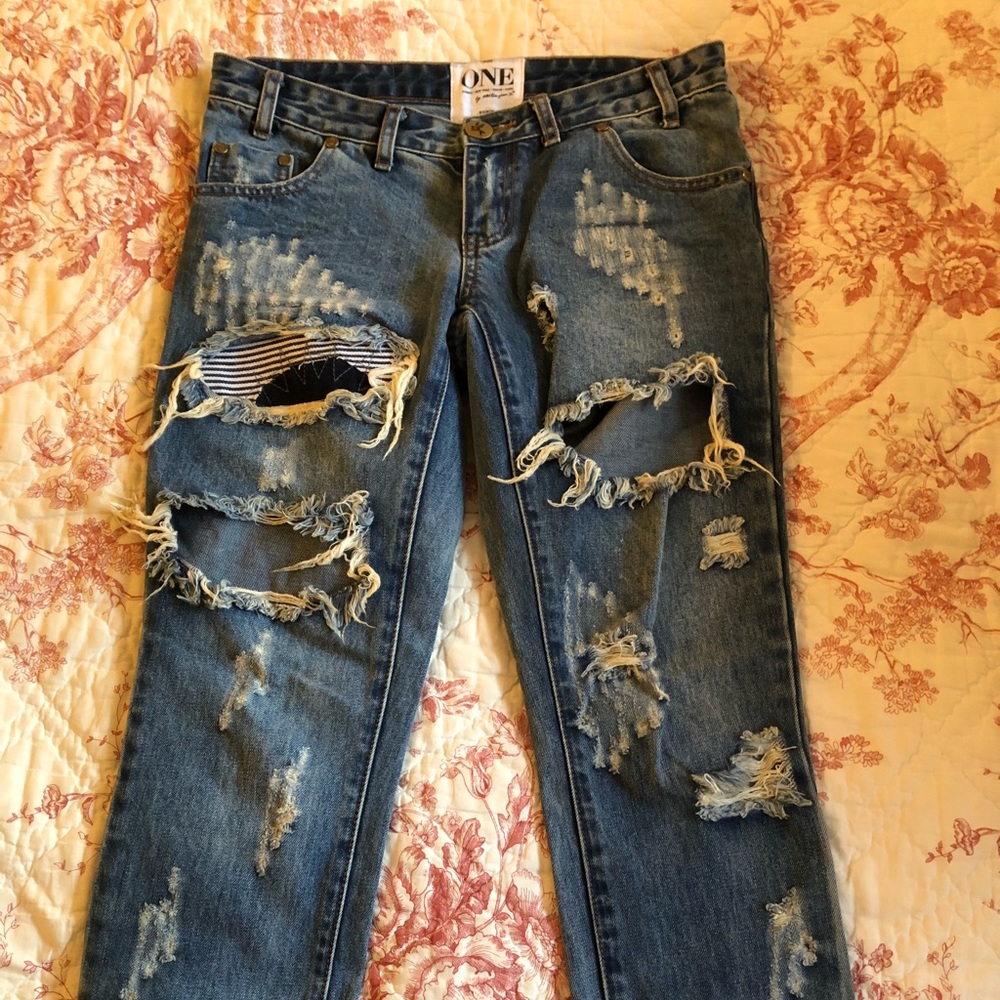 One Teaspoon Destroyed Jeans, Size 26